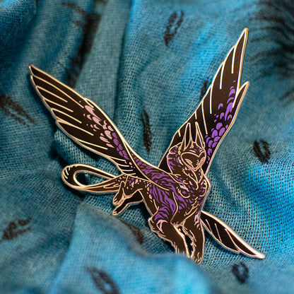 [Mythology] Nightwing Griffon Pin - Blue Eye Variant